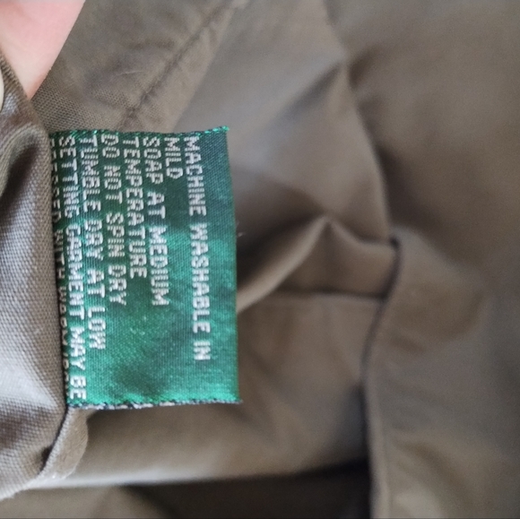 Orvis Fishing Vest - Picture 3 of 7